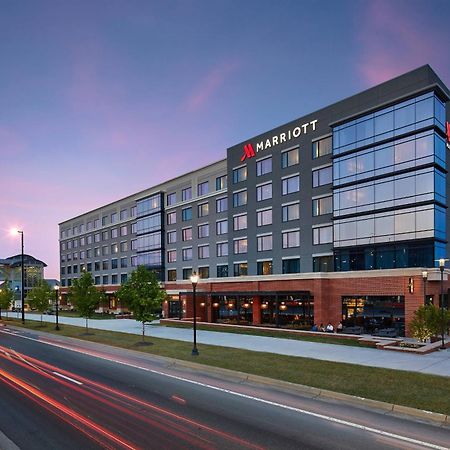 Unc Charlotte Marriott Hotel & Conference Center Exterior photo