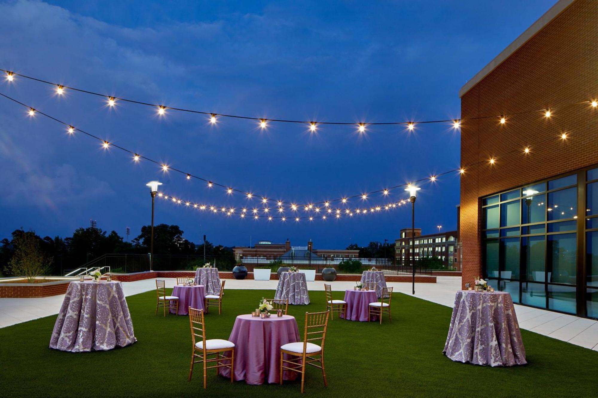 Unc Charlotte Marriott Hotel & Conference Center Exterior photo