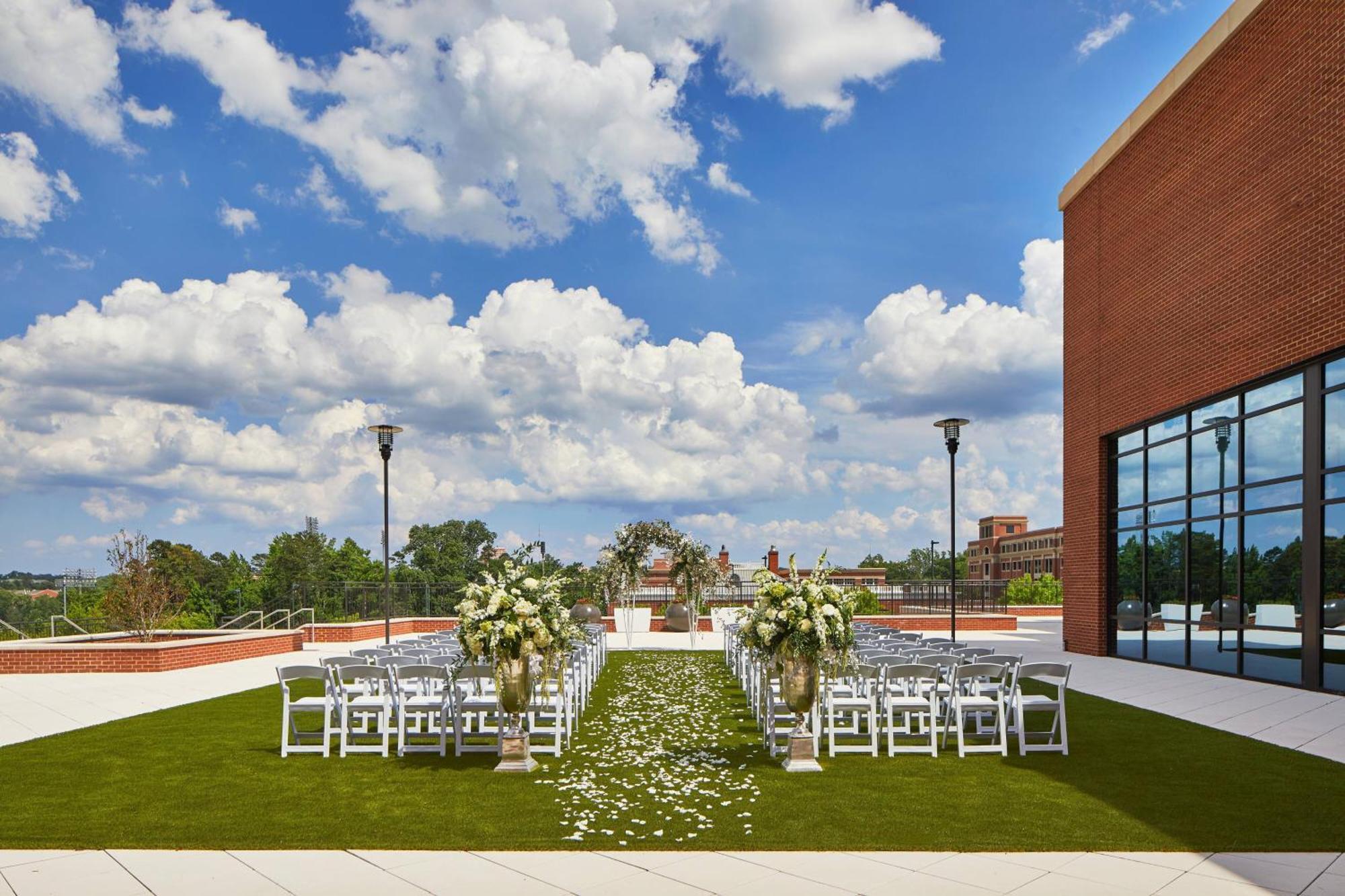 Unc Charlotte Marriott Hotel & Conference Center Exterior photo