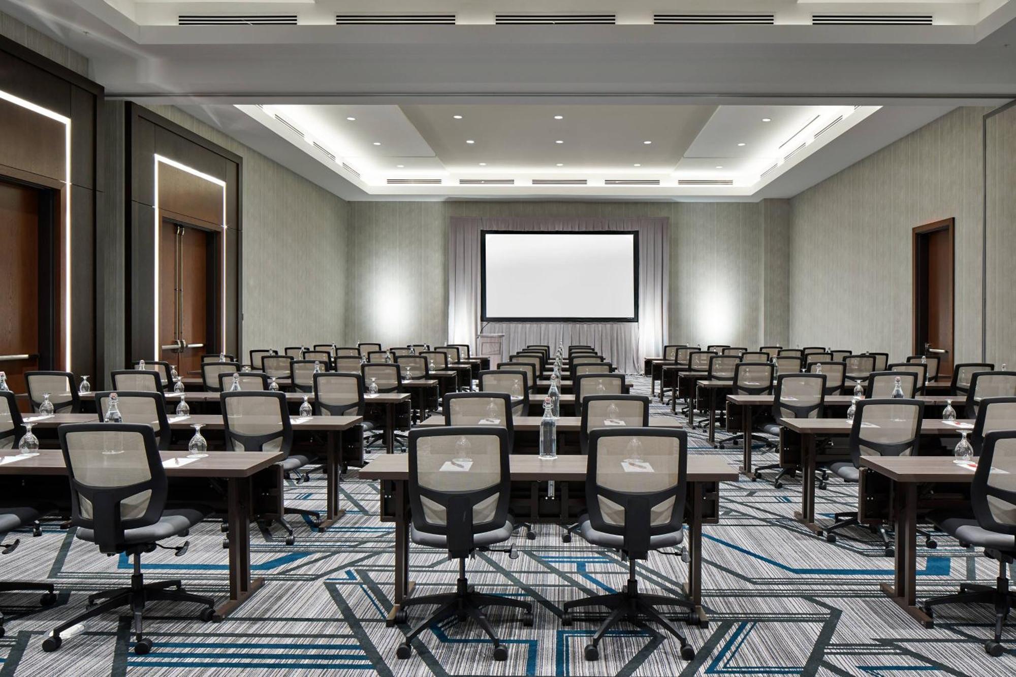 Unc Charlotte Marriott Hotel & Conference Center Exterior photo