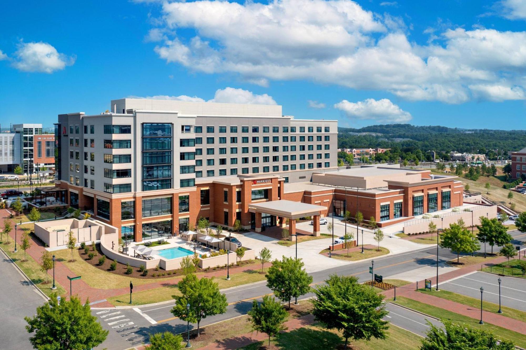 Unc Charlotte Marriott Hotel & Conference Center Exterior photo